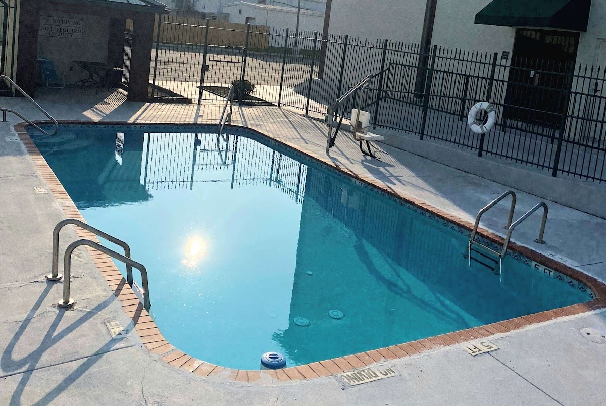 Days Inn by Wyndham LaPlace- New Orleans photo 3