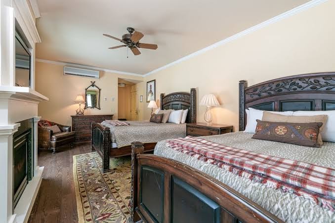 The Norwich Inn photo 2