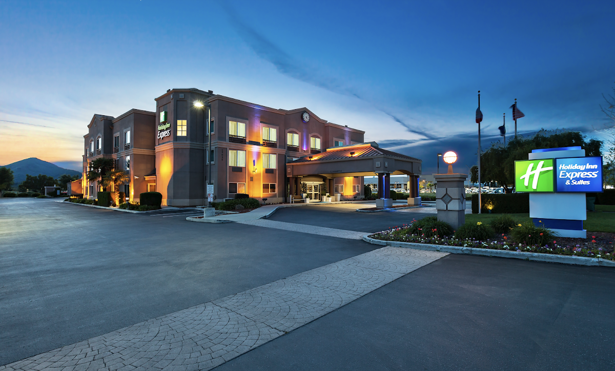 Holiday Inn Express & Suites San Jose-Morgan Hill, an IHG Hotel