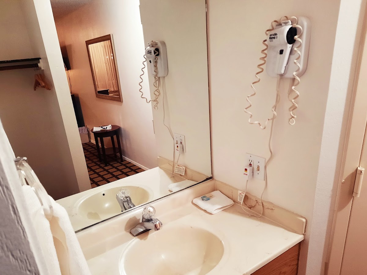 Val-U Inn photo 3