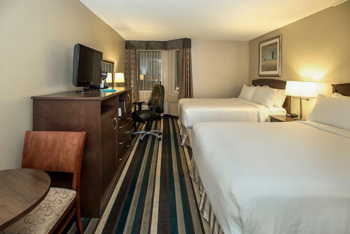 Holiday Inn Conference Ctr Edmonton South by IHG photo 2