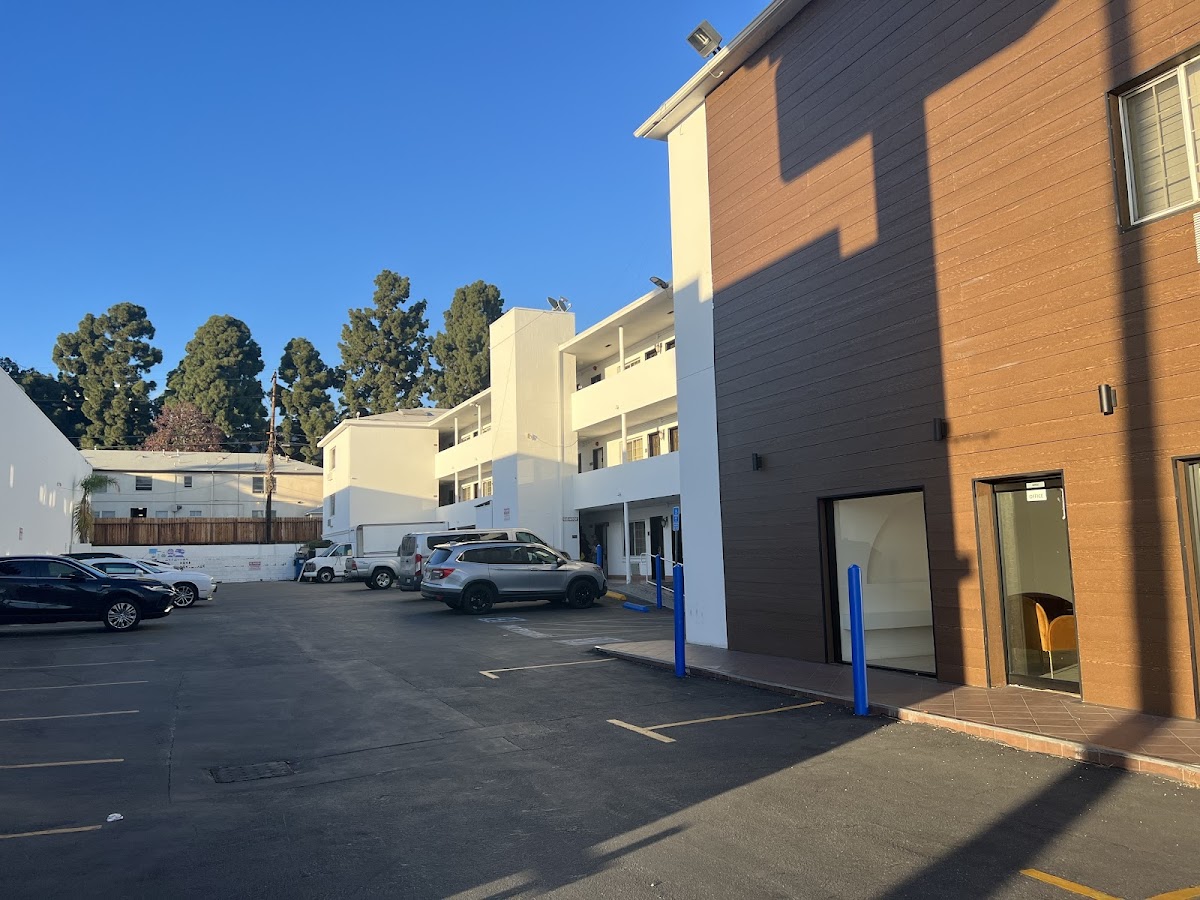 Dusk Hotel Hollywood photo 3