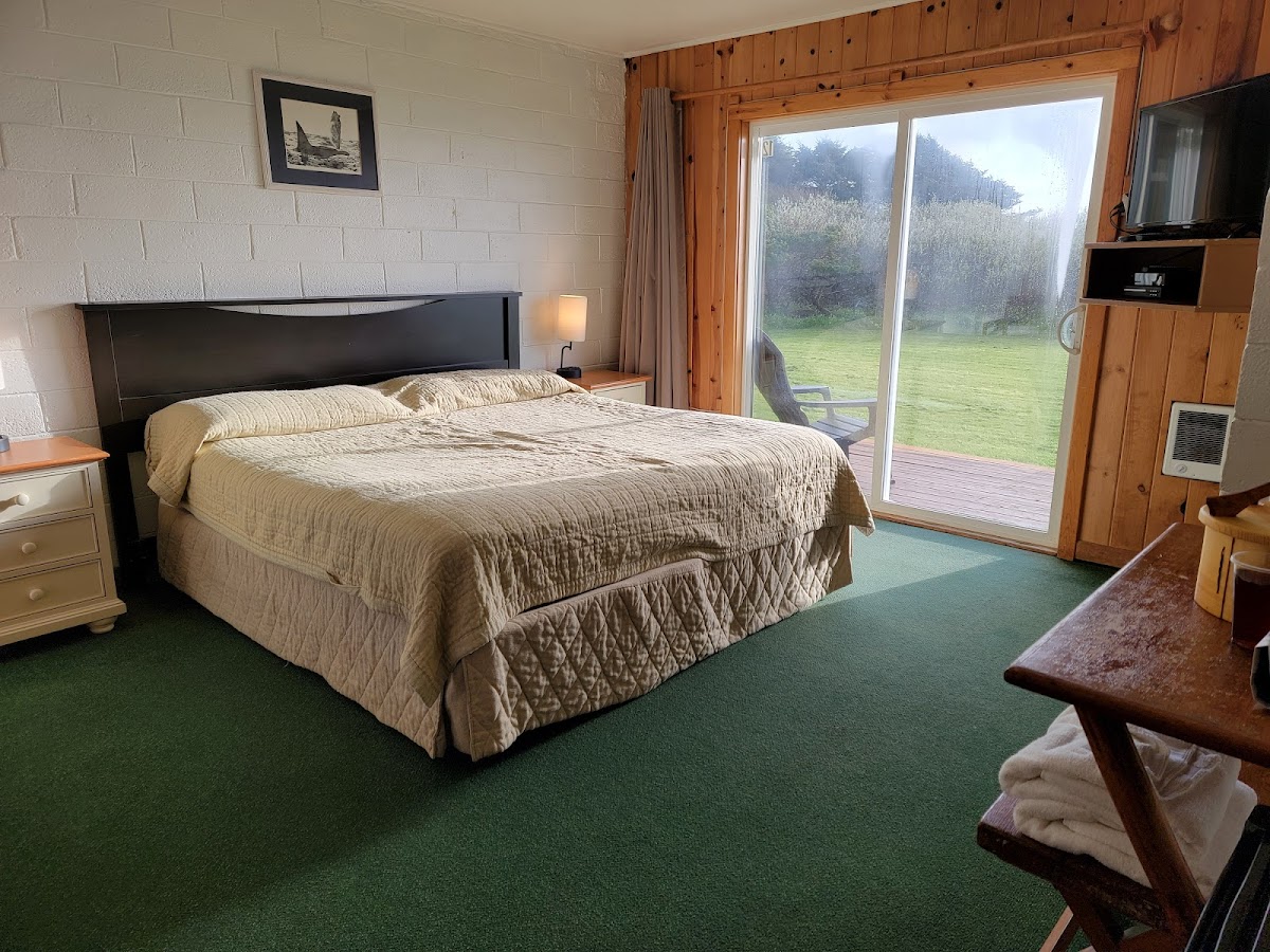 Yachats Inn photo 2