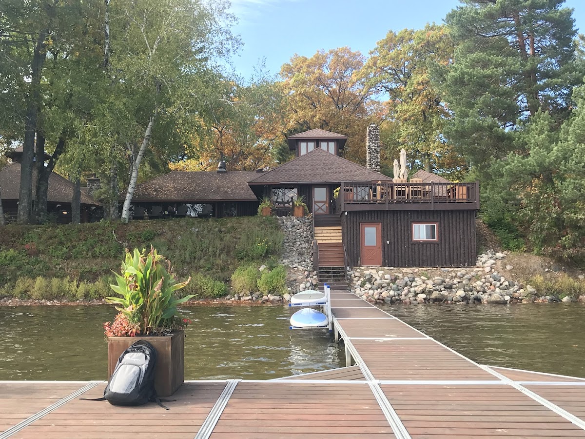 Red Crown Lodge