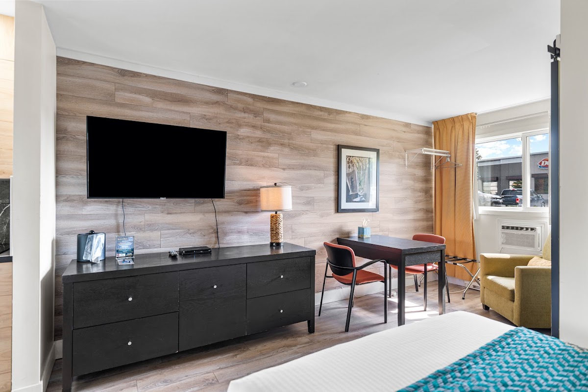 Shores Inn & Hotel photo 2