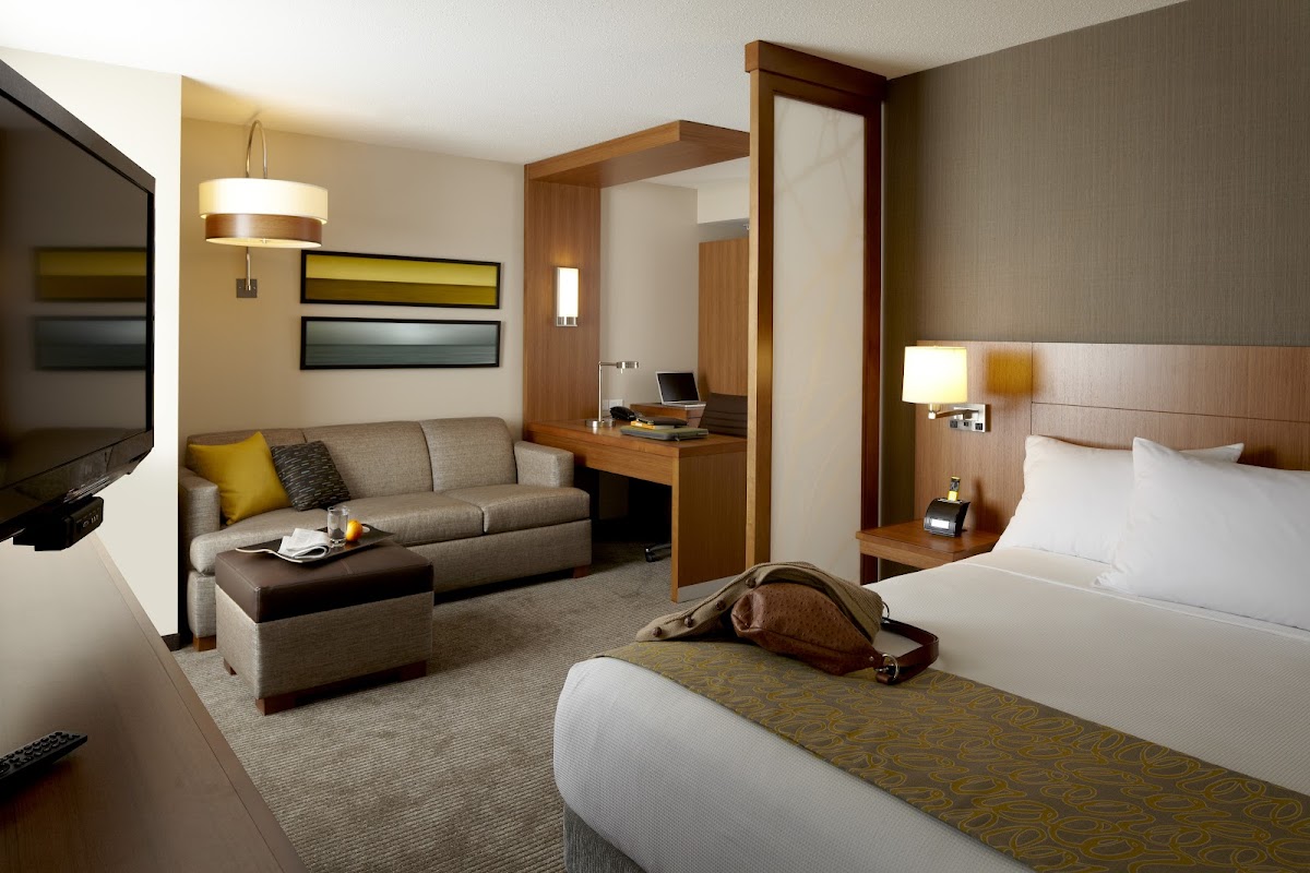 Hyatt Place Albuquerque Airport photo 2
