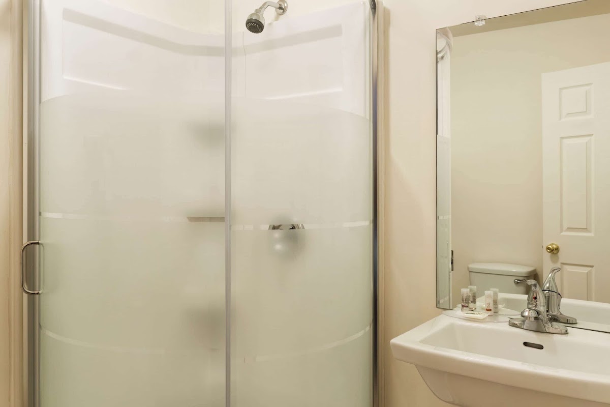 Days Inn by Wyndham Trois-Rivieres photo 3