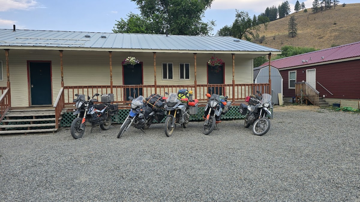 Comstock Motel