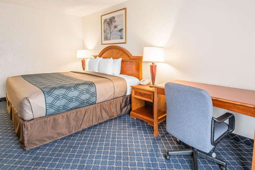 TownePlace Suites by Marriott Atlanta Buckhead photo 2