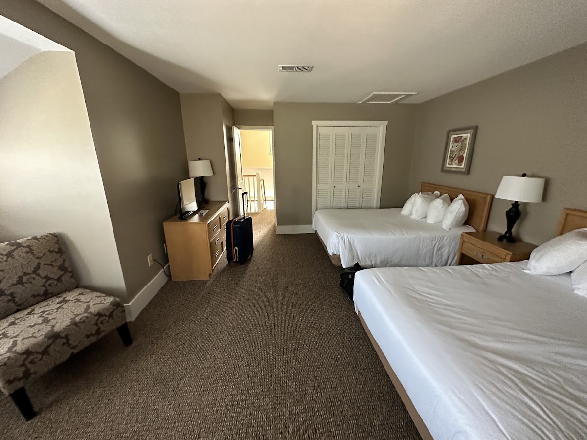 Fairway Village photo 2
