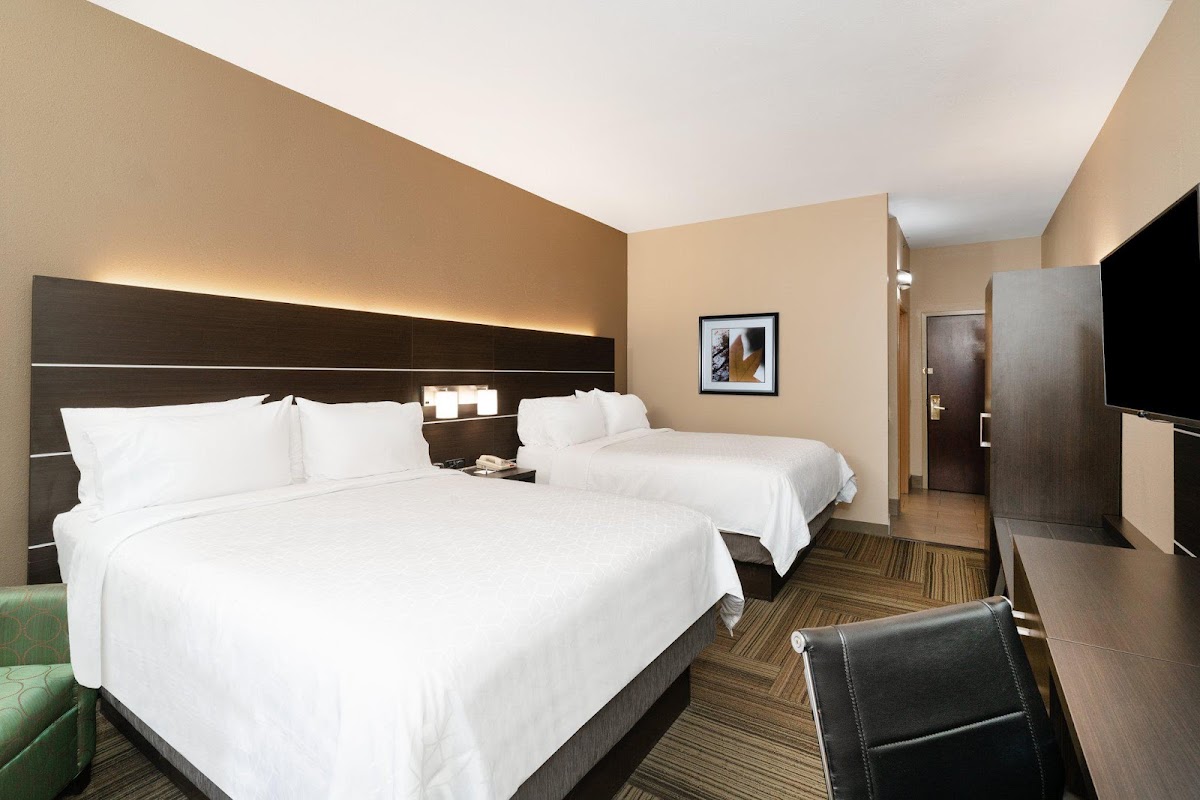 Holiday Inn Express & Suites Ashland by IHG photo 2