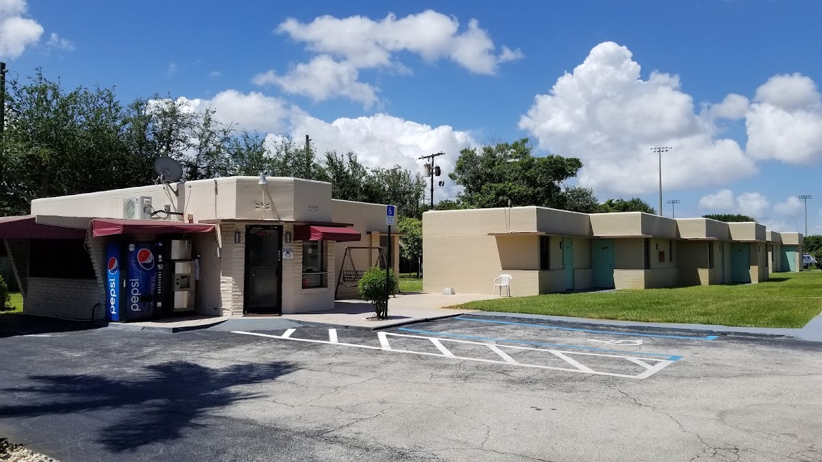 Budget Inn-Delray Beach photo 3