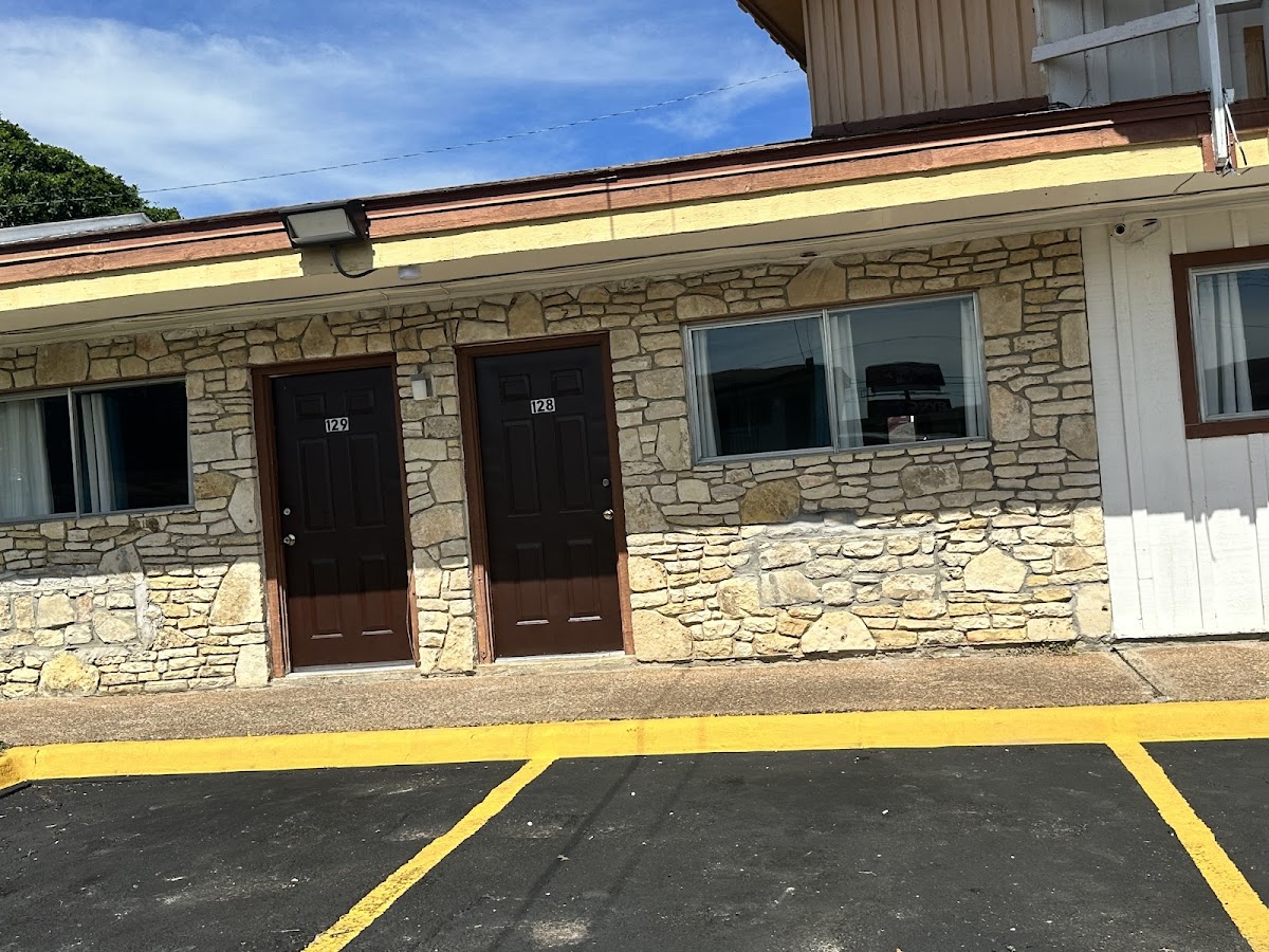Cannon Inn