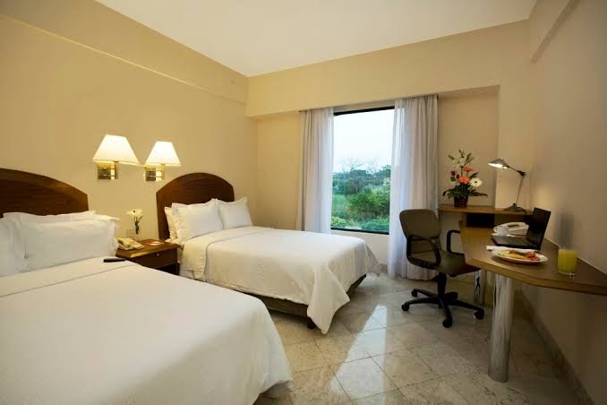 Fiesta Inn Colima photo 2