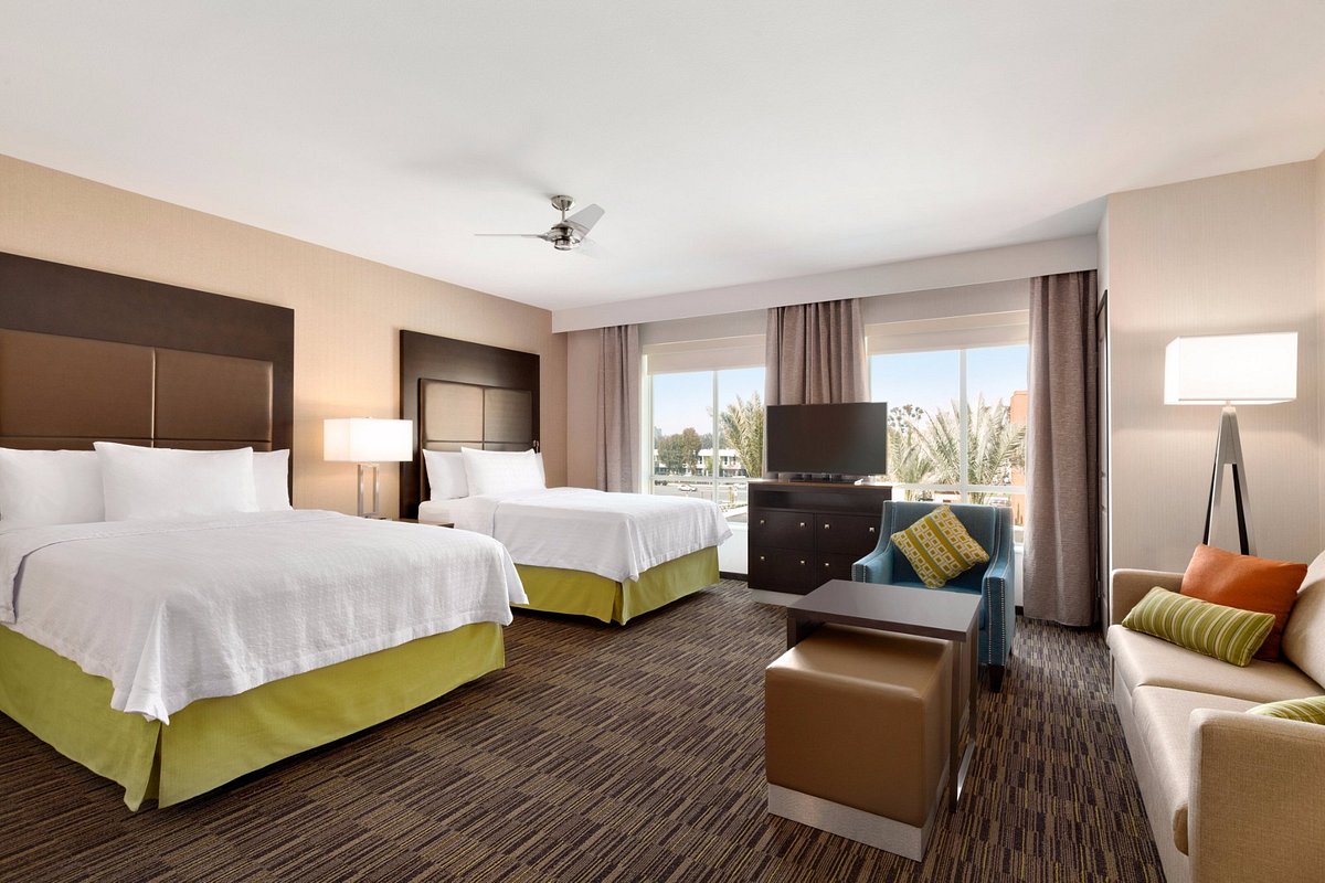 Home Inn and Suites photo 2