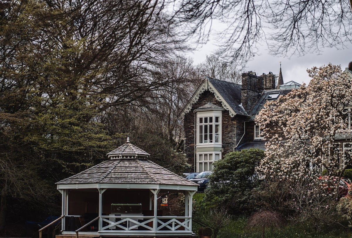 Ambleside Manor - Vegetarian Hotel