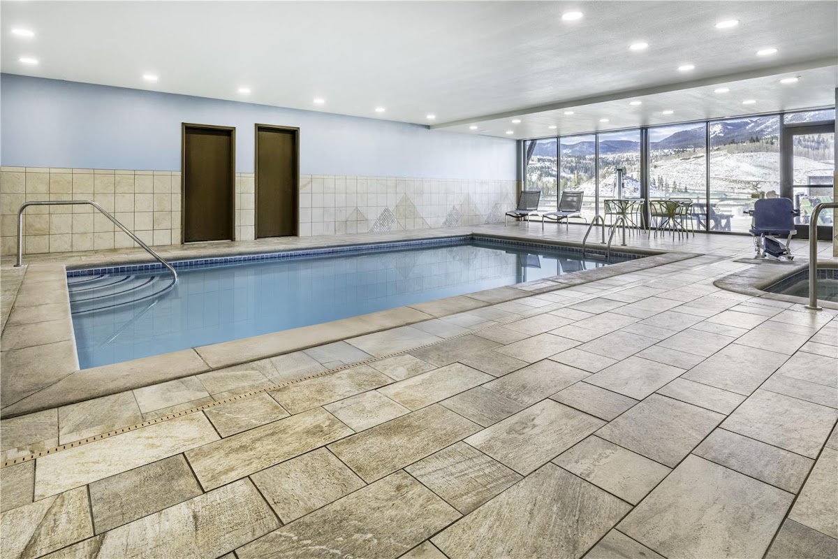 Hampton Inn & Suites Silverthorne photo 3