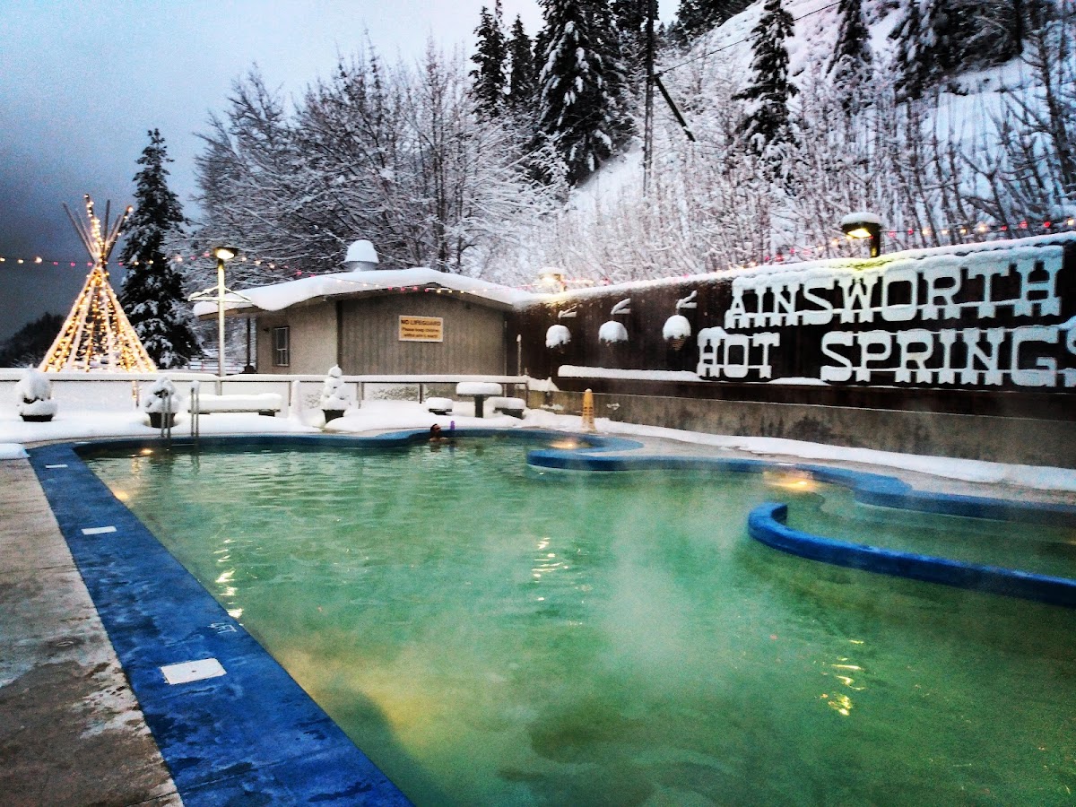 Ainsworth Hot Springs Resort photo 3