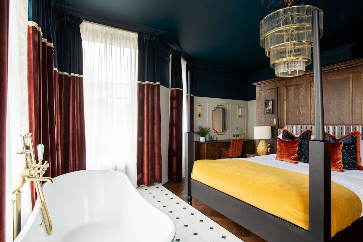 Worplesdon Place (Hotel) photo 2