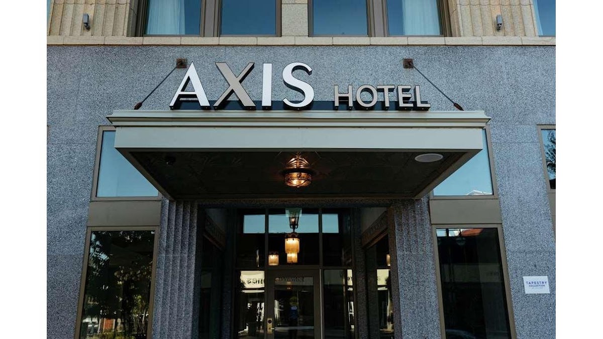The Axis Moline Hotel, Tapestry Collection by Hilton