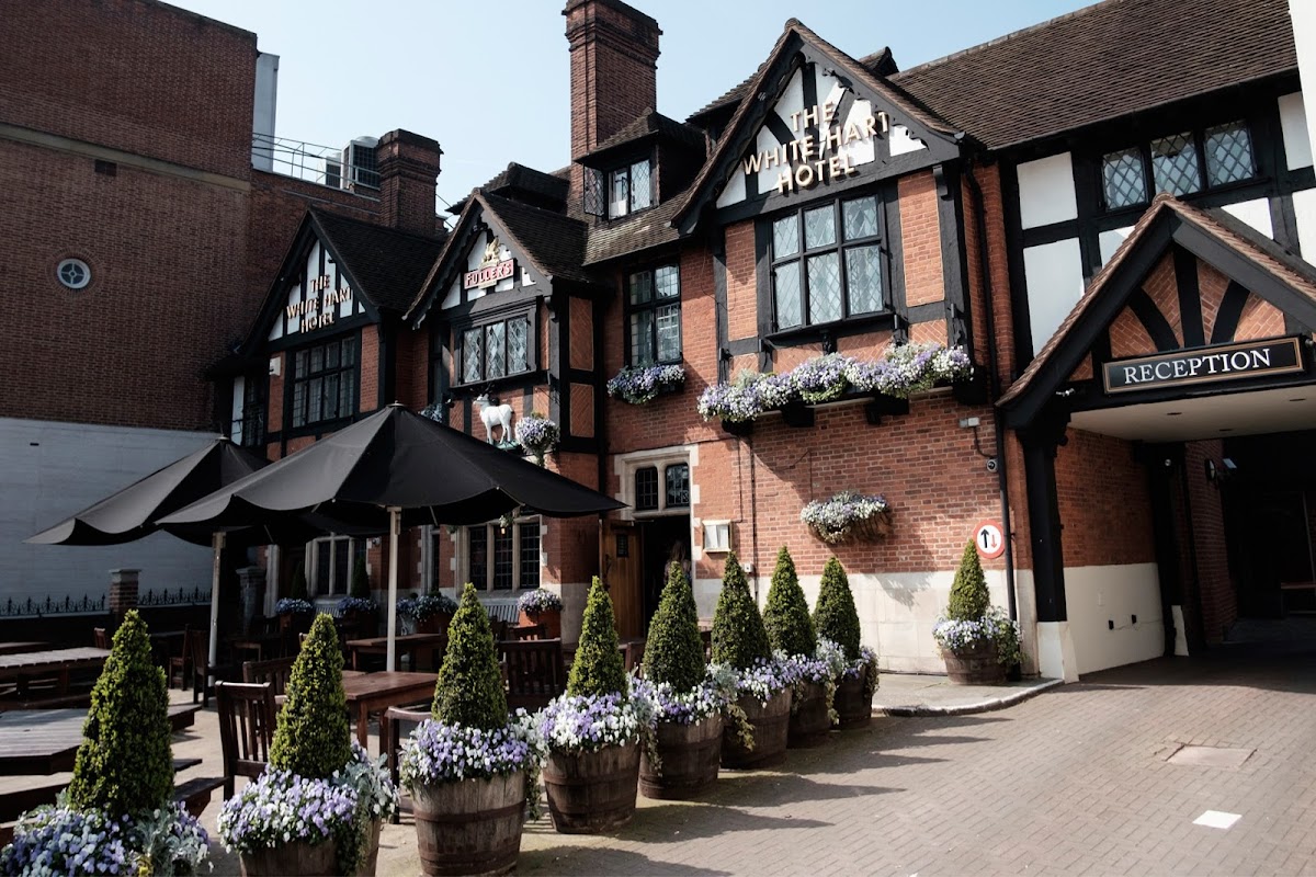 The White Hart Hotel, Hampton Wick
