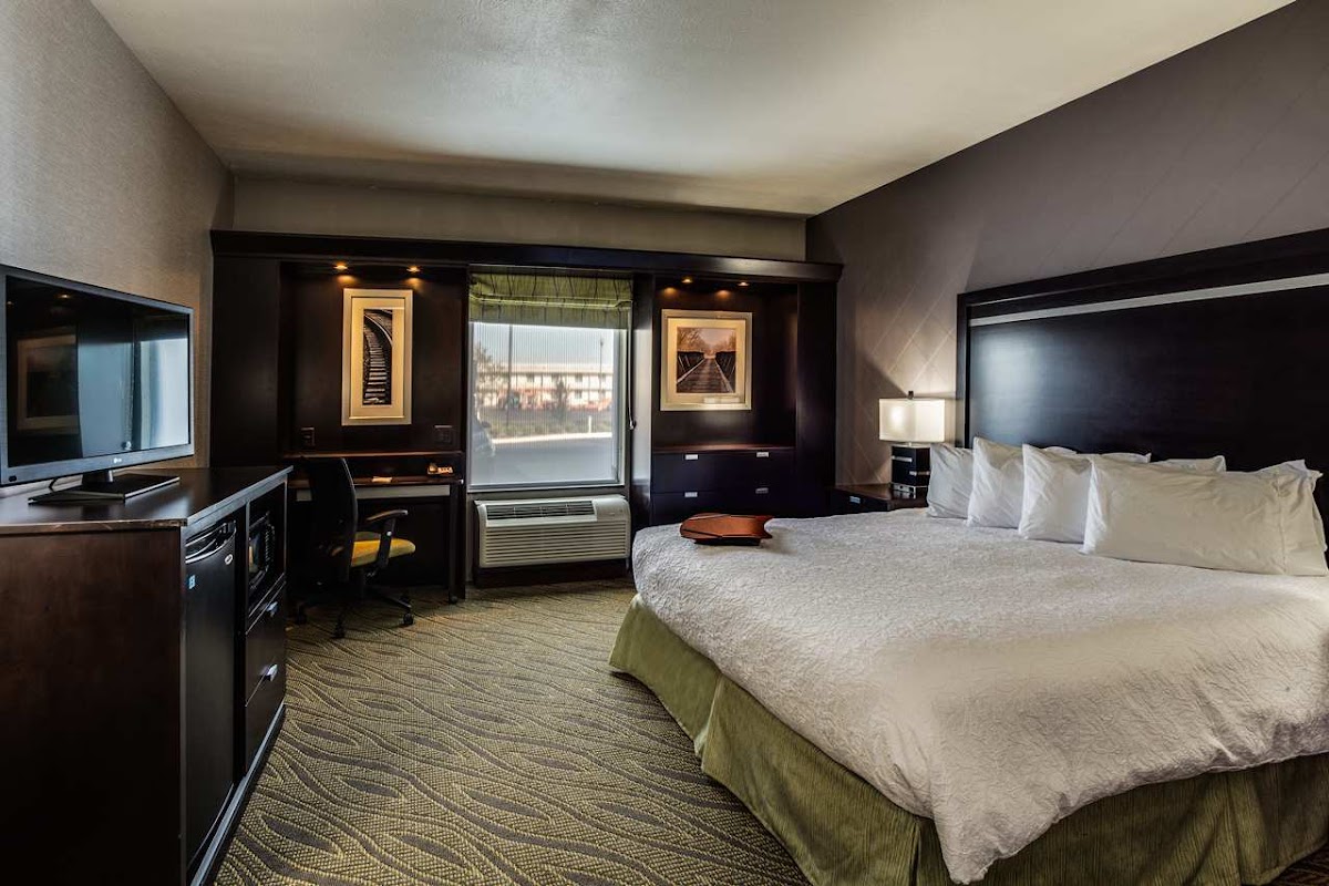 Hampton Inn & Suites Elyria photo 2