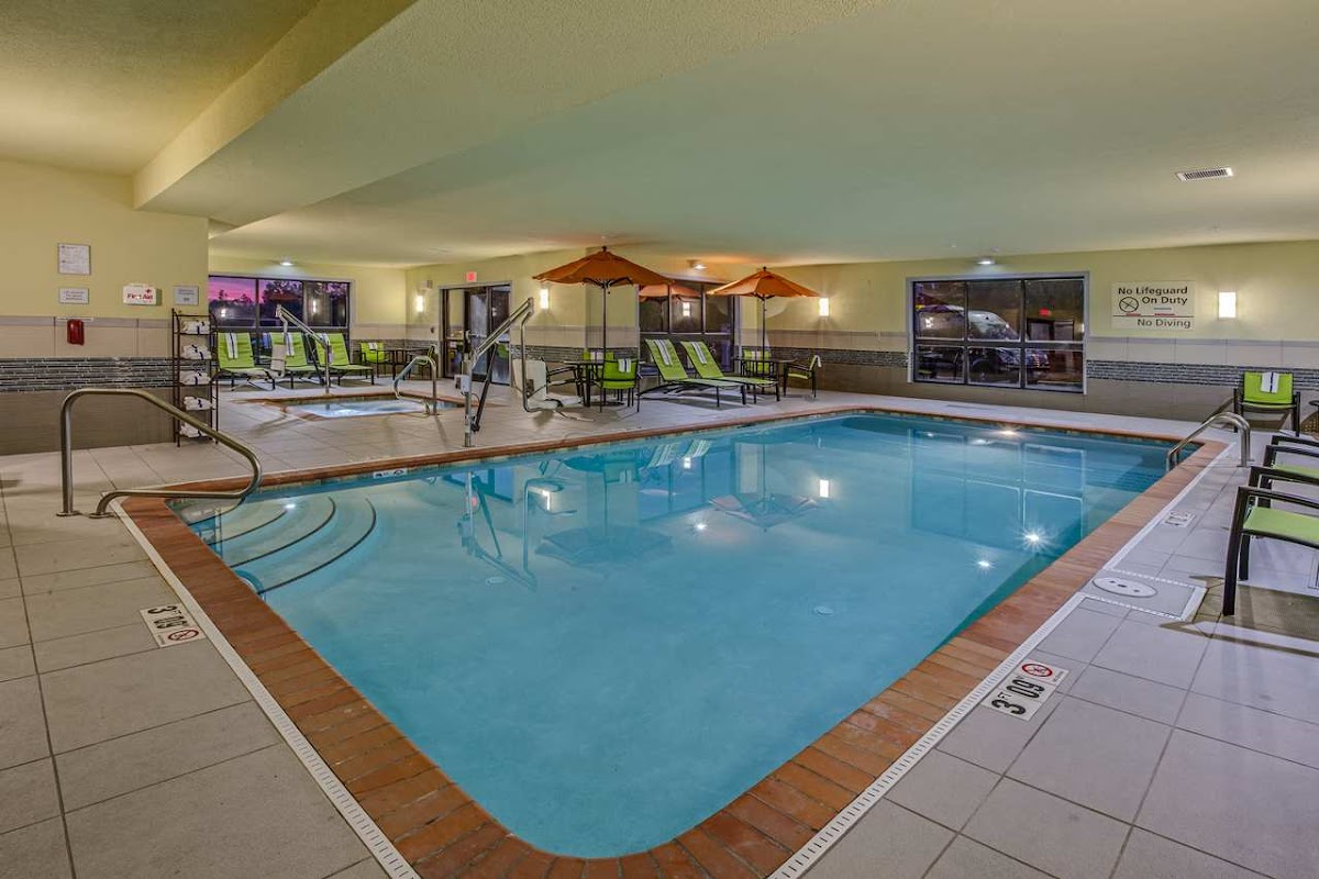 Hampton Inn & Suites Elyria photo 3