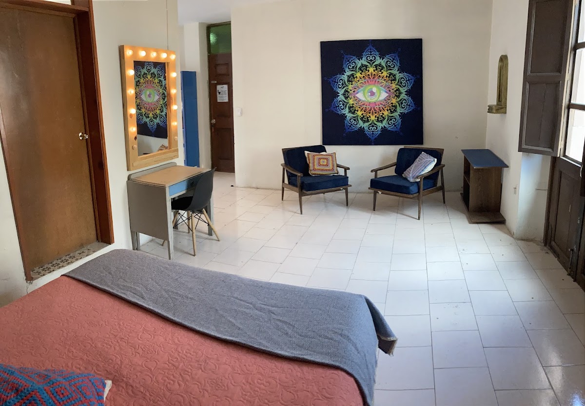 Hotel Tres Piedras photo 2