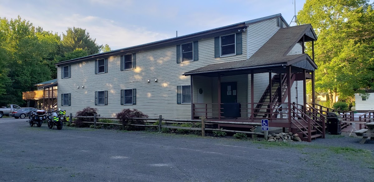 Mid-River Motel & Campground