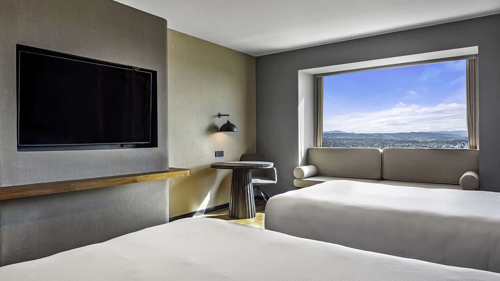 Hilton Queretaro photo 2
