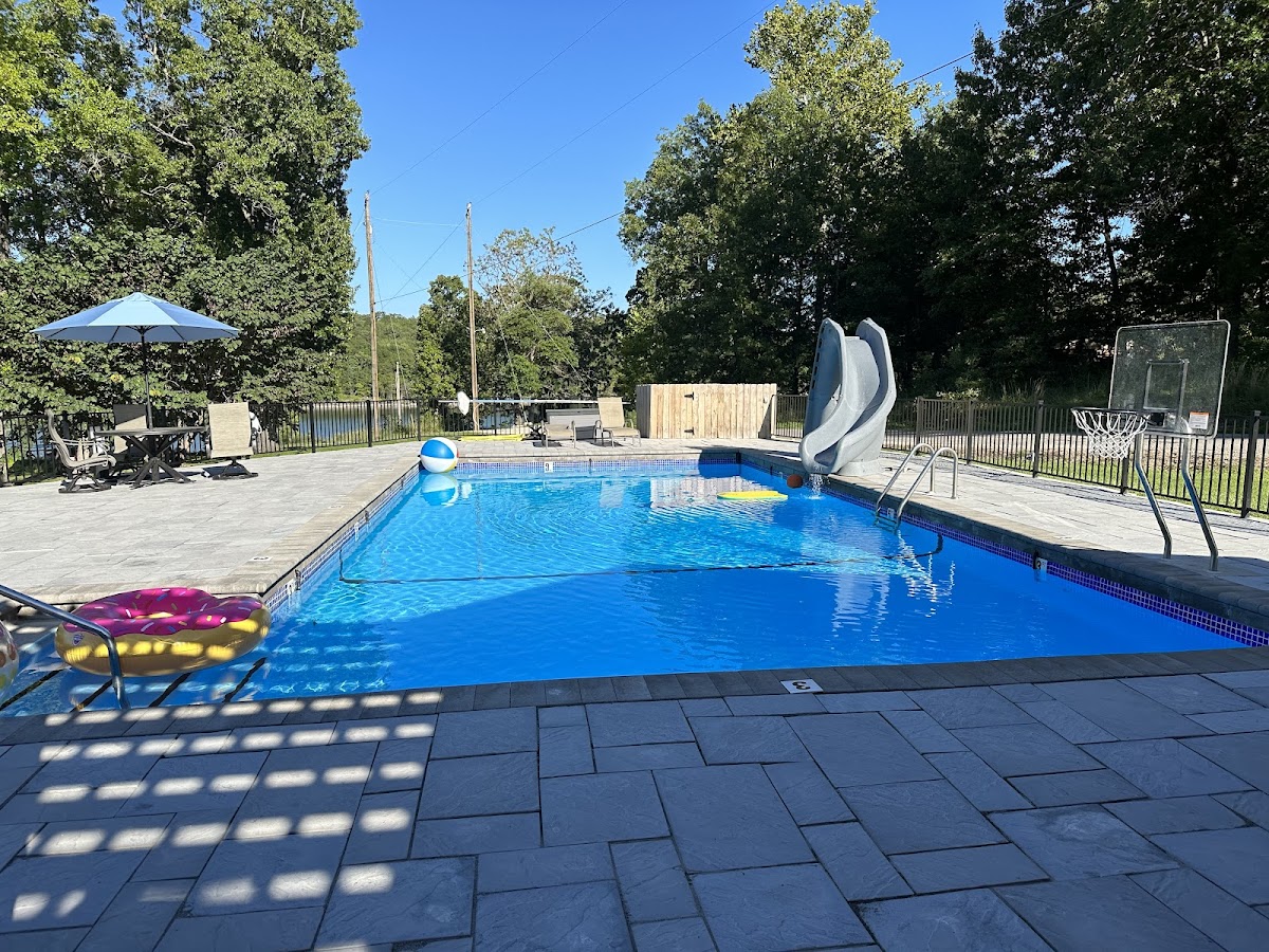 Fish 'n Fun Resort photo 3