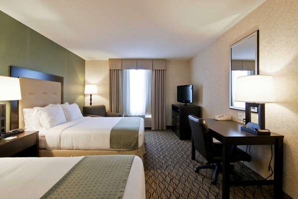 Clarion Hotel & Conference Centre photo 2