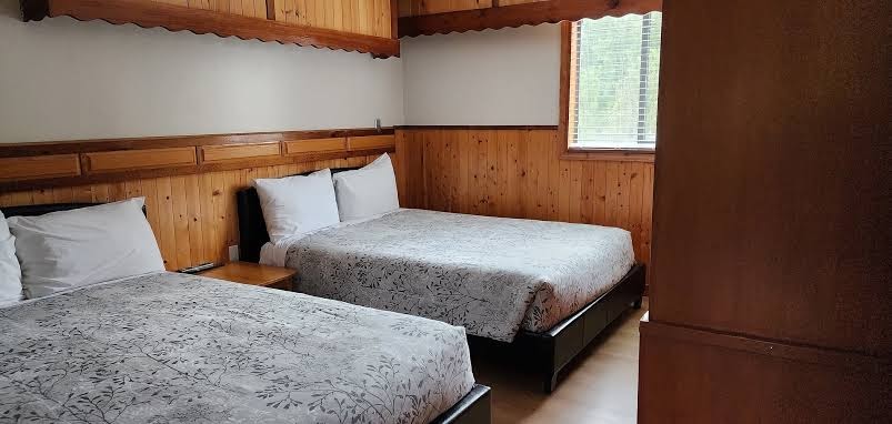 Meares Vista Inn photo 2