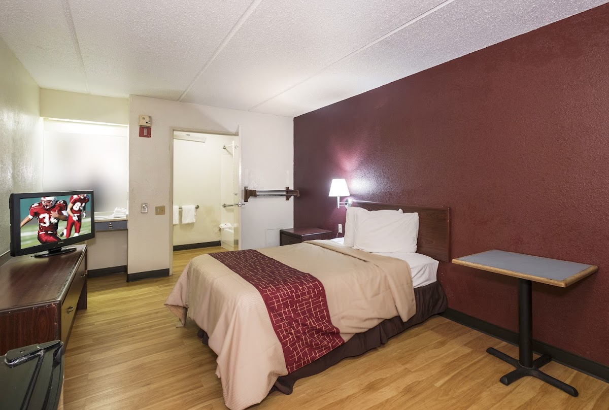 Red Roof Inn Atlanta - Norcross photo 2