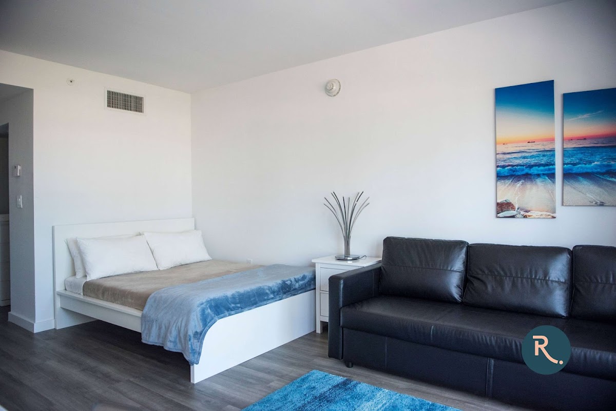 Roami at 1200 Ocean photo 2