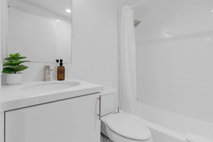 Roami at 1200 Ocean photo 3