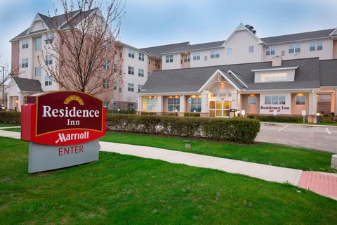 Residence Inn by Marriott Dallas Arlington South