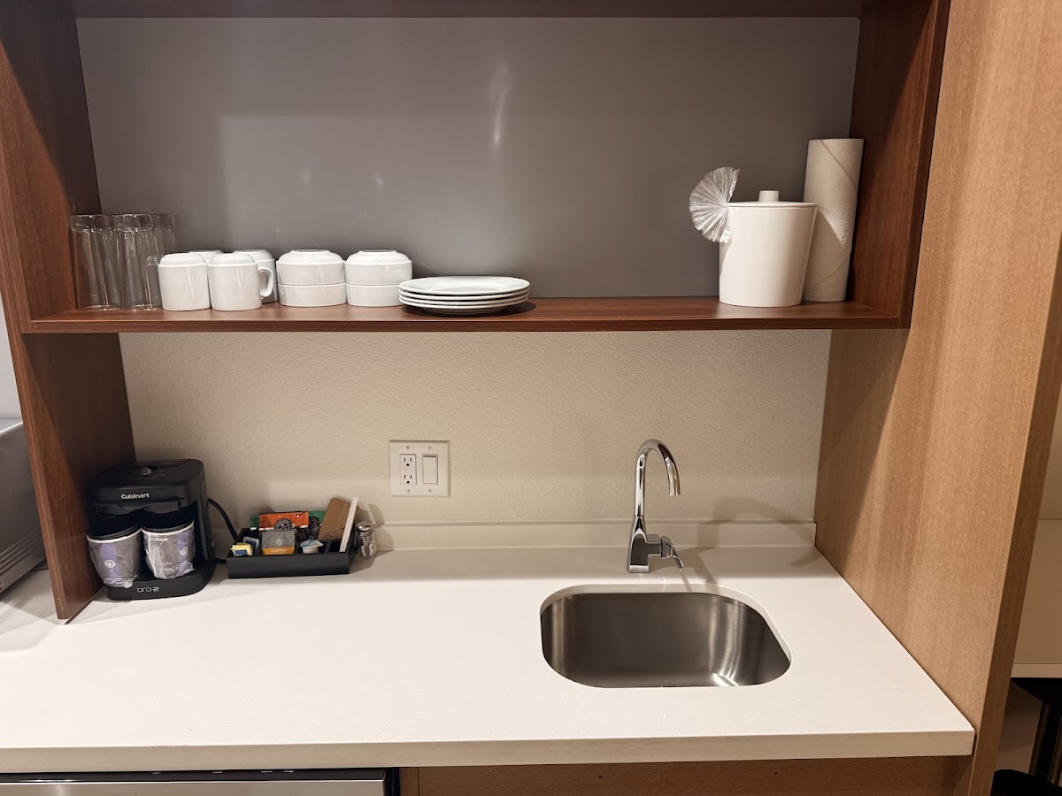 Home 2 Suites by Hilton / Lovefield / Medical District / Dallas TX photo 2