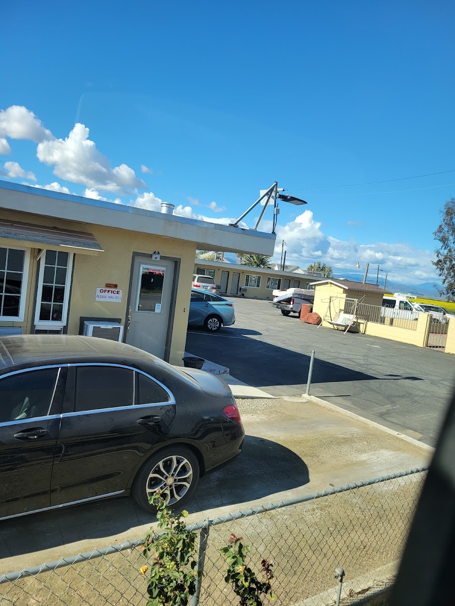 Capri Williams Motel