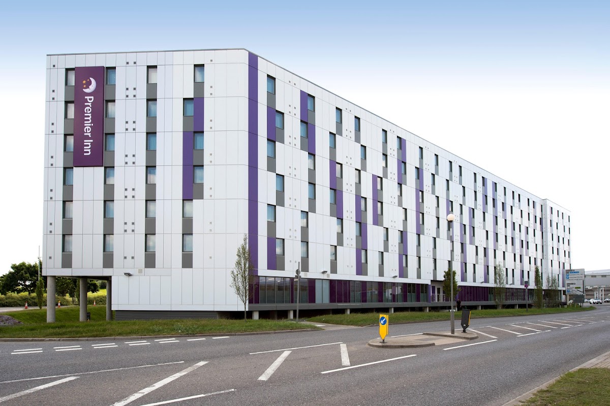 Premier Inn London Heathrow Airport Terminal 4 hotel