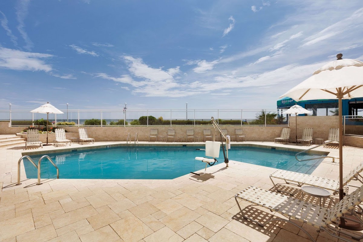 Surfbreak Virginia Beach Oceanfront, Ascend Hotel Collection photo 3