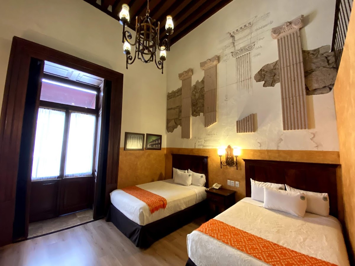 Hotel Historia photo 2