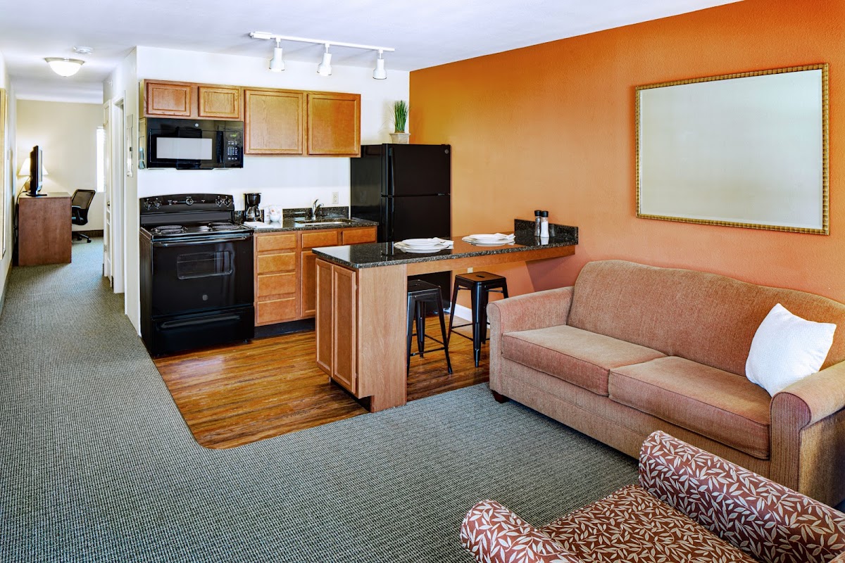Affordable Suites Fayetteville/Fort Bragg photo 3
