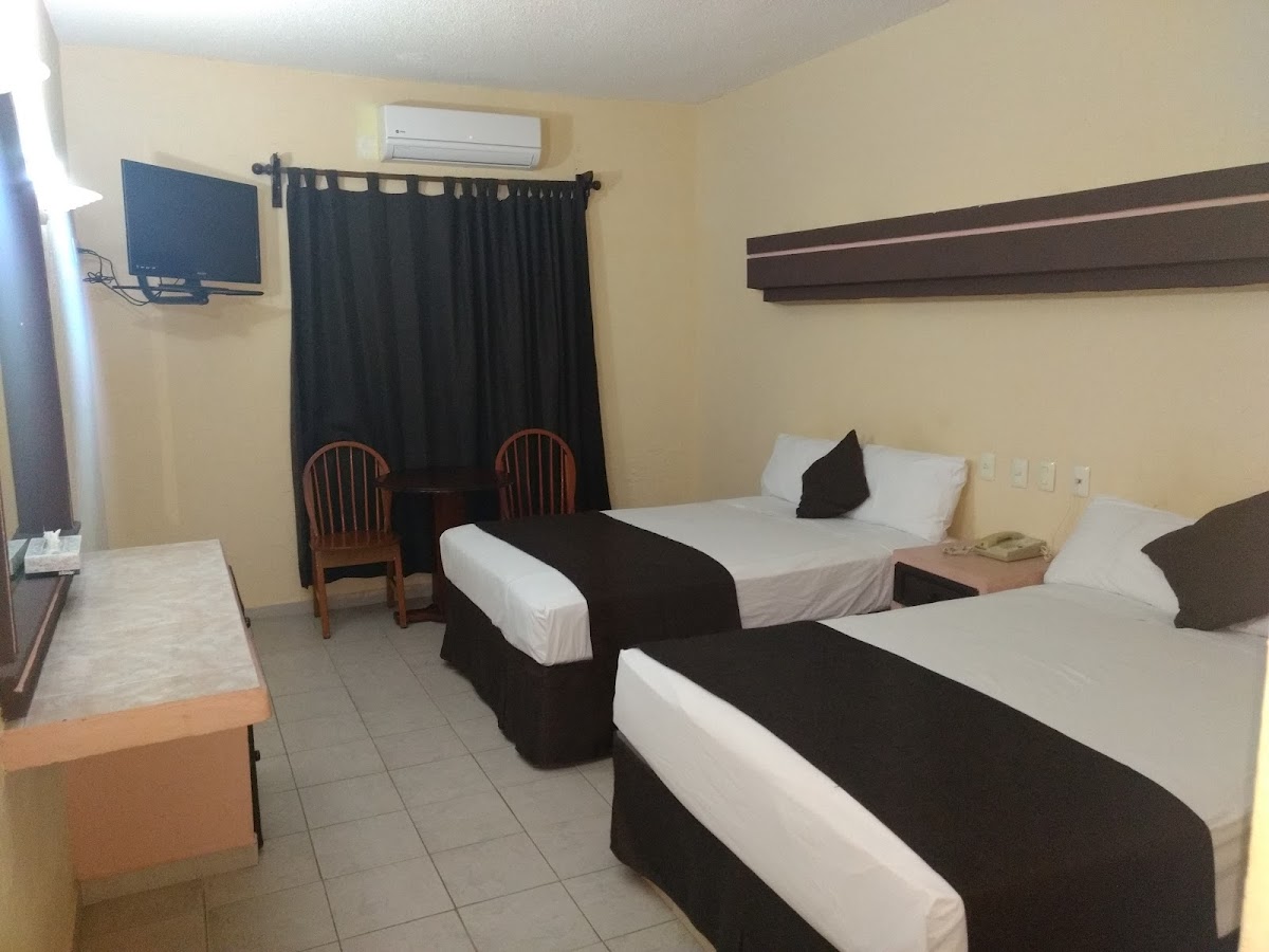 Hotel Miramar Inn photo 2
