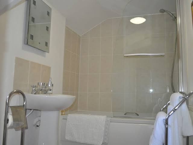 The Exeter Inn photo 3
