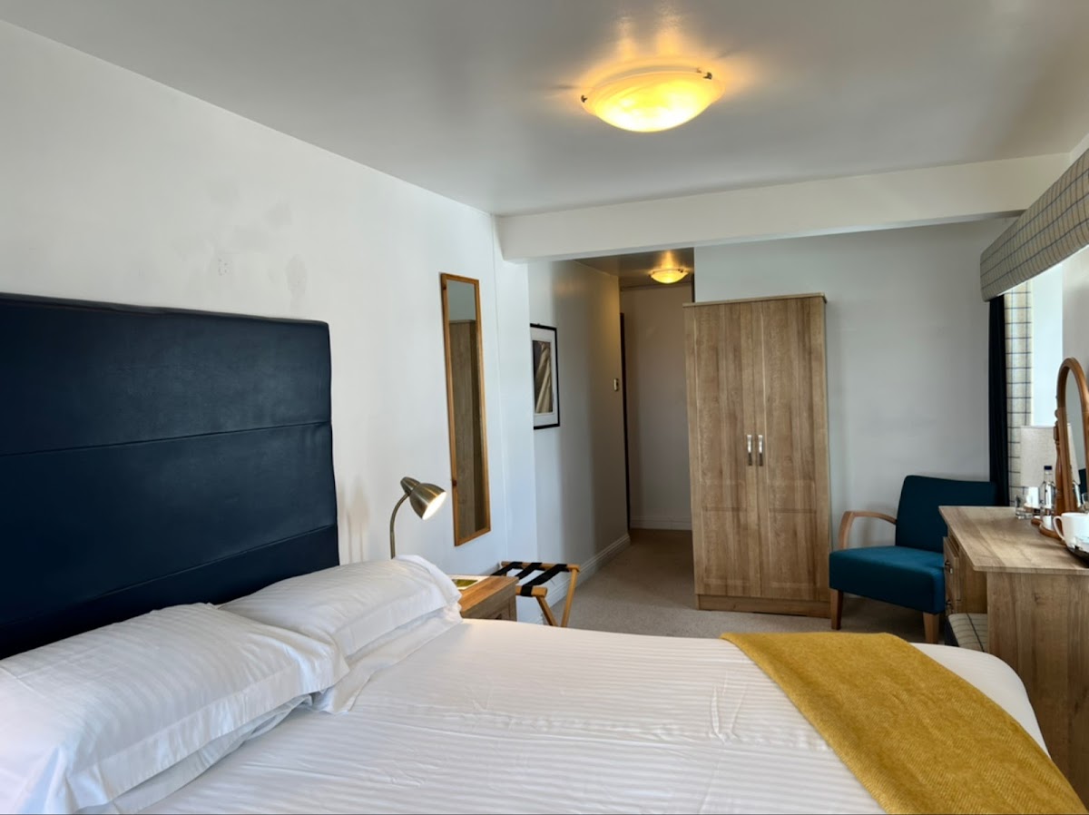 Room 7