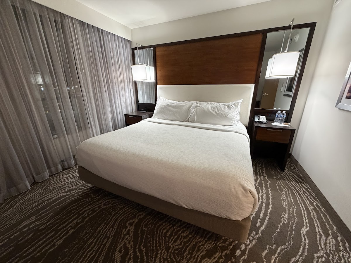 Embassy Suites by Hilton Chattanooga Hamilton Place photo 2