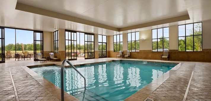 Embassy Suites by Hilton Chattanooga Hamilton Place photo 3