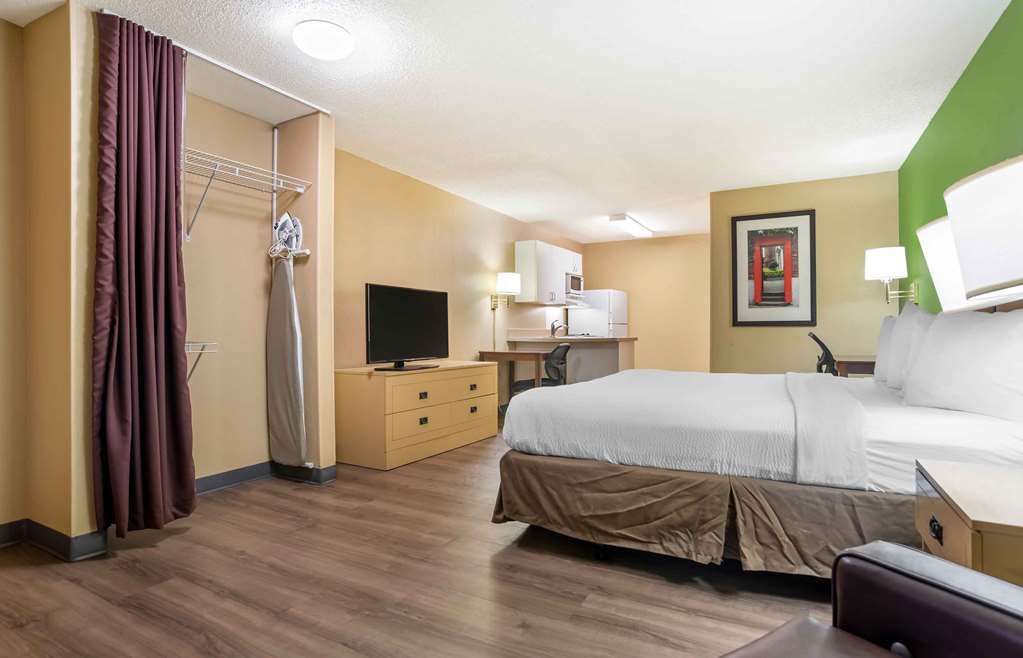 Extended Stay America Select Suites- Jackson - North photo 2