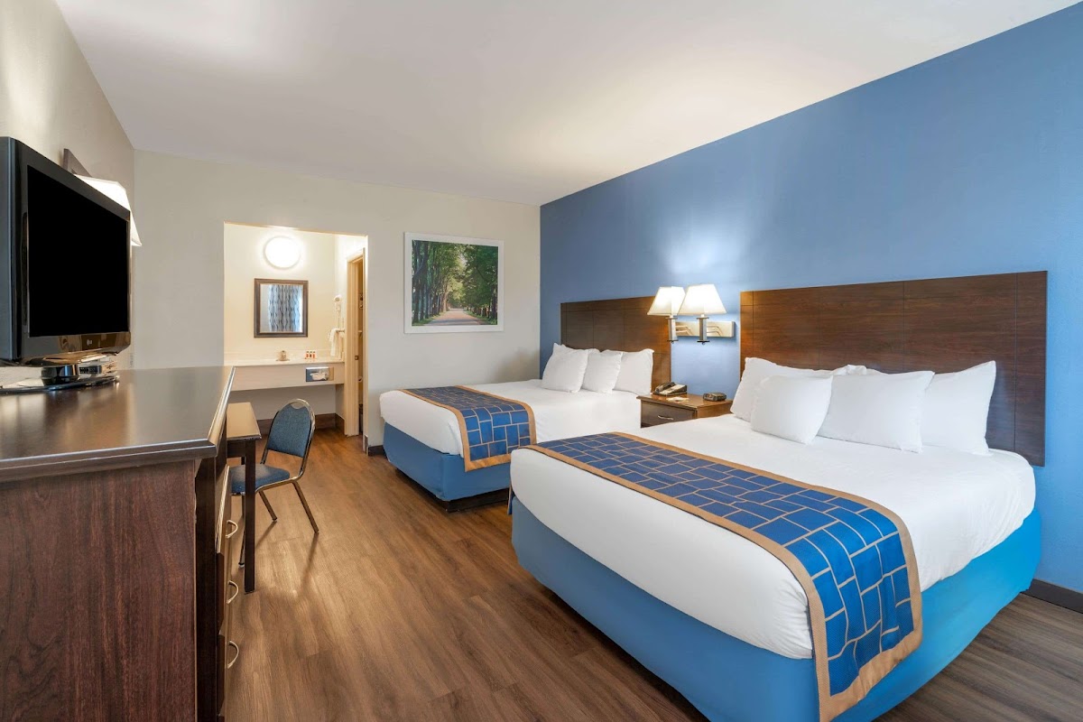 Days Inn by Wyndham Grants photo 2